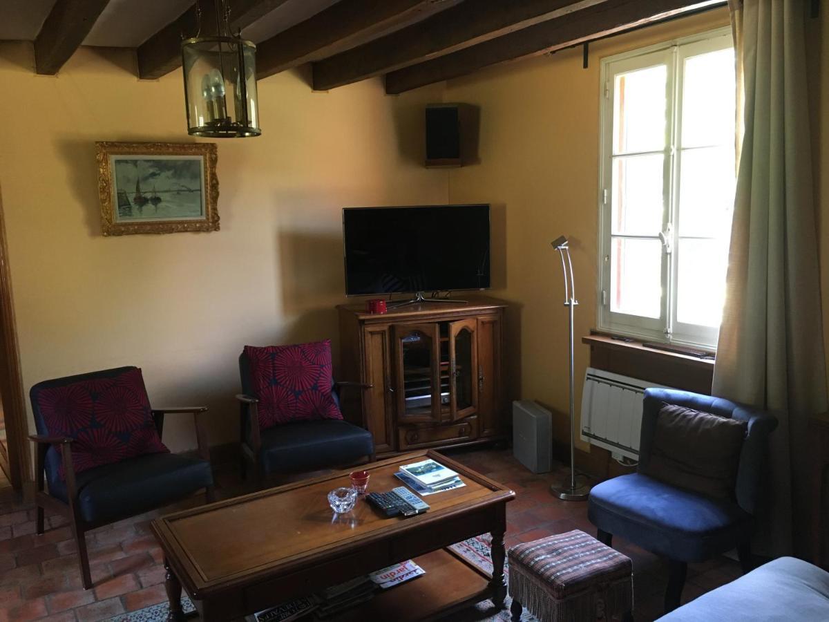 La Maison De Lucie Veuil Exteriér fotografie